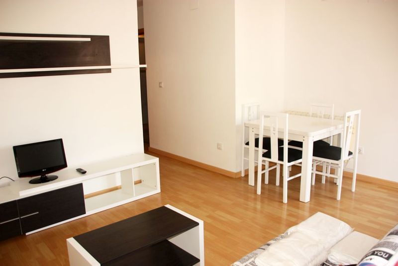 Dos Torres Pilar Suites- Balcones Con Vistas A La Ciudad Zaragoza Ngoại thất bức ảnh