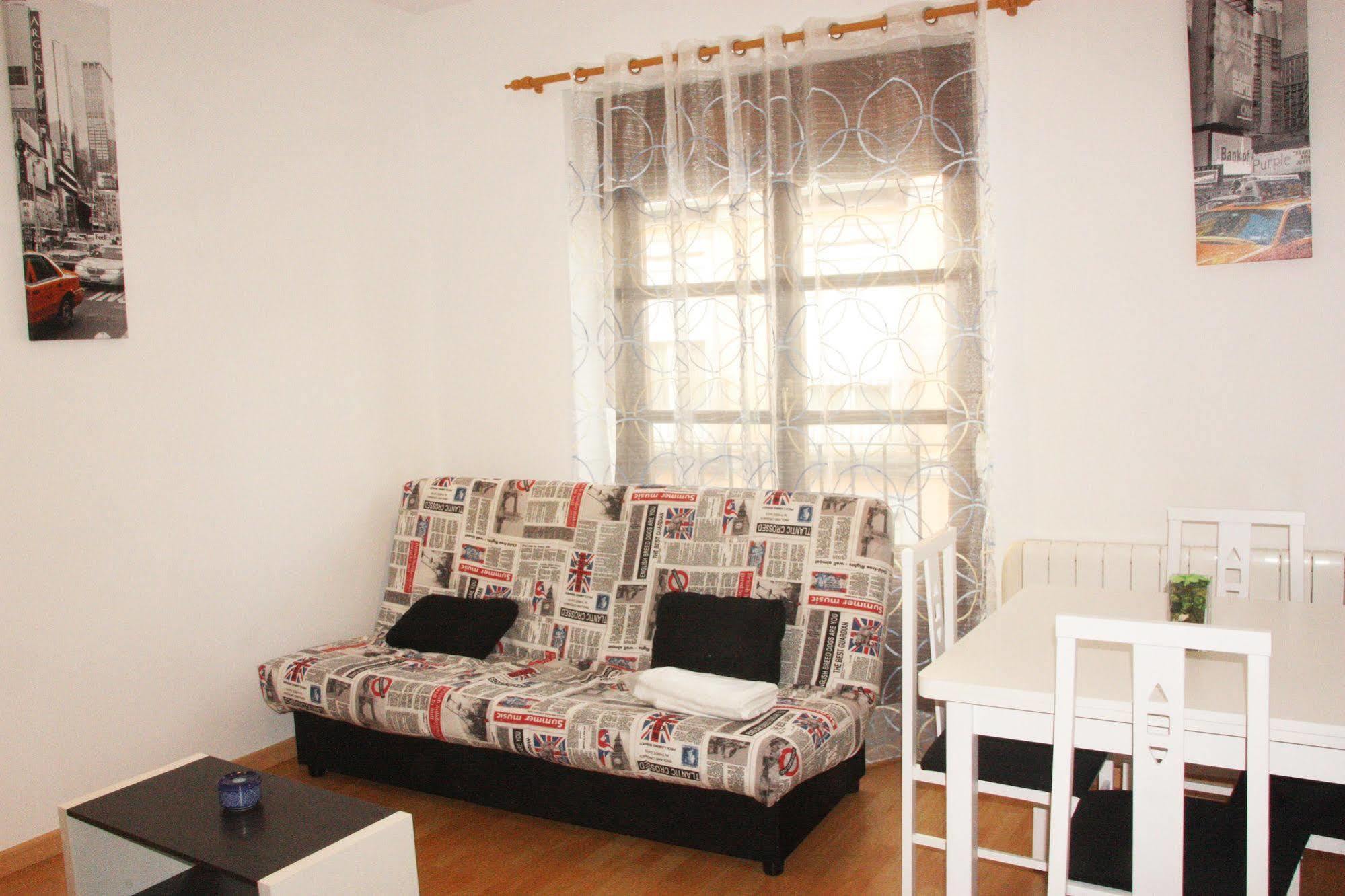 Dos Torres Pilar Suites- Balcones Con Vistas A La Ciudad Zaragoza Ngoại thất bức ảnh